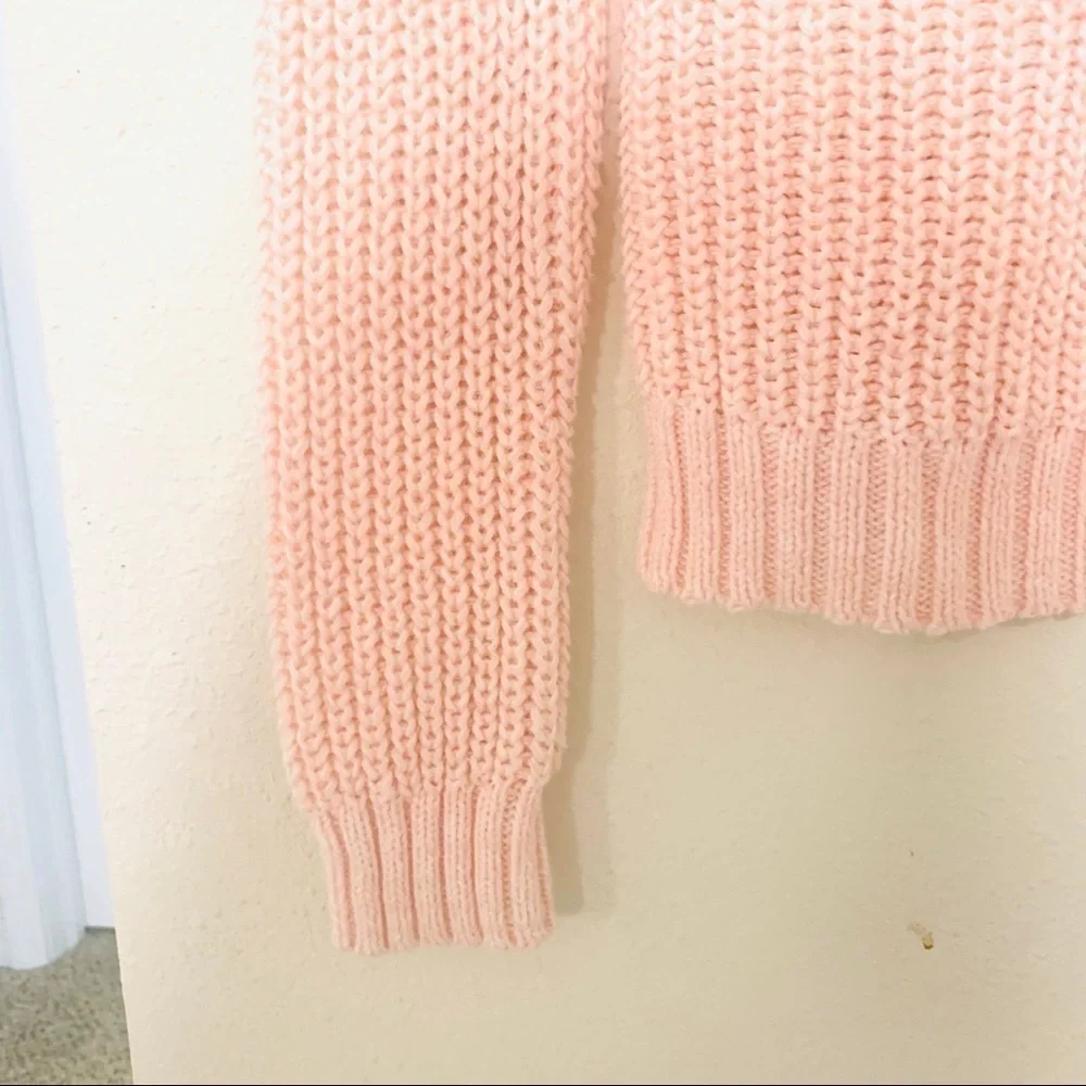 OLD NAVY•knit sweater